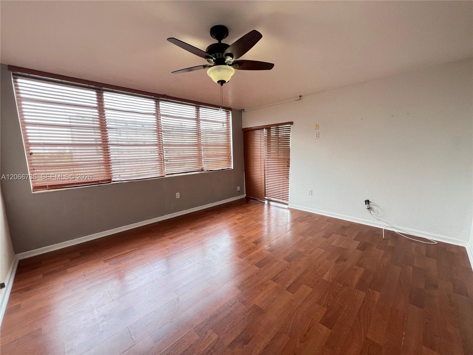 JADE WINDS GROUP - · #509-1 in Miami - Photo 23