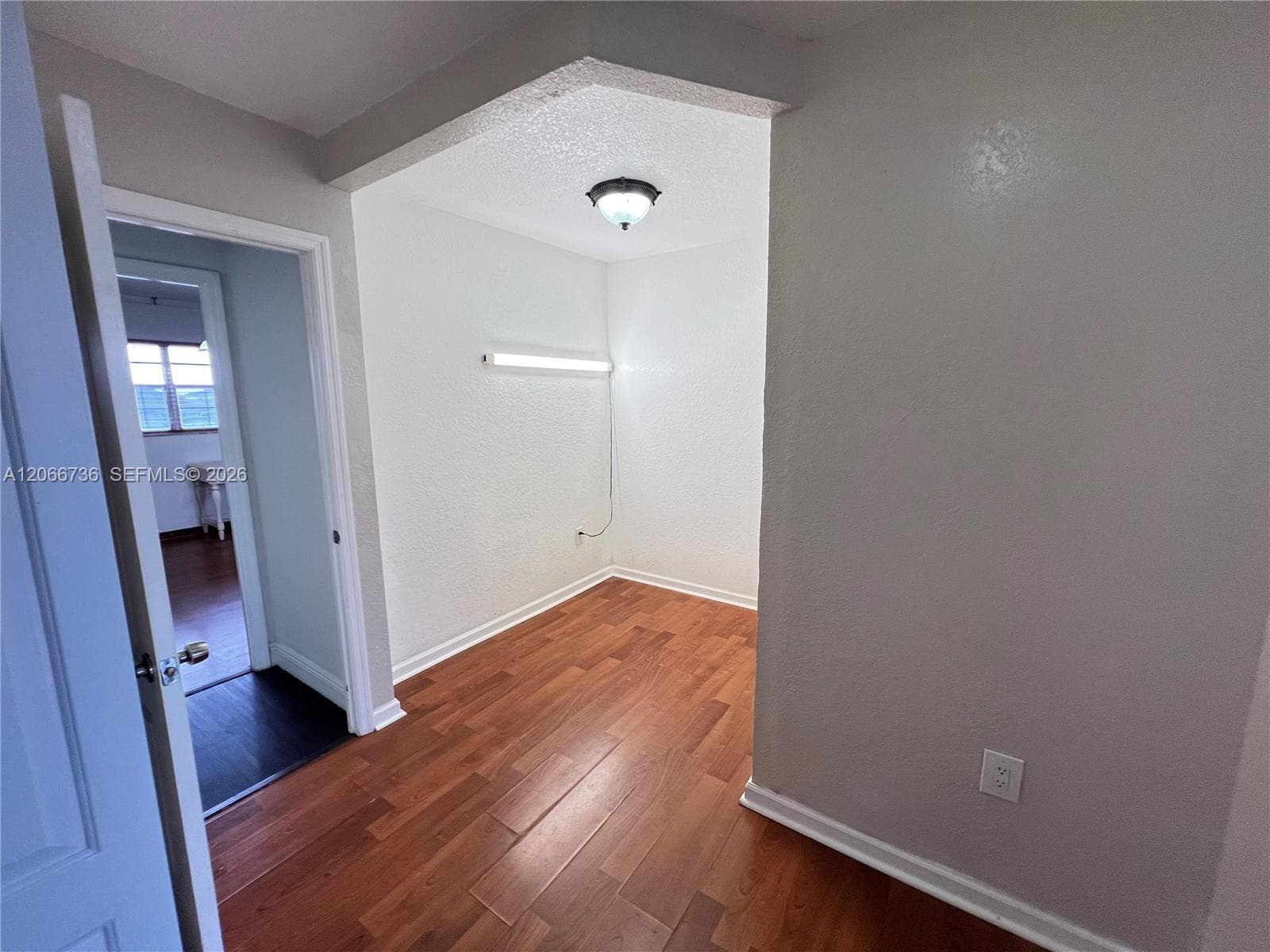 Could be used as office or Hobby room