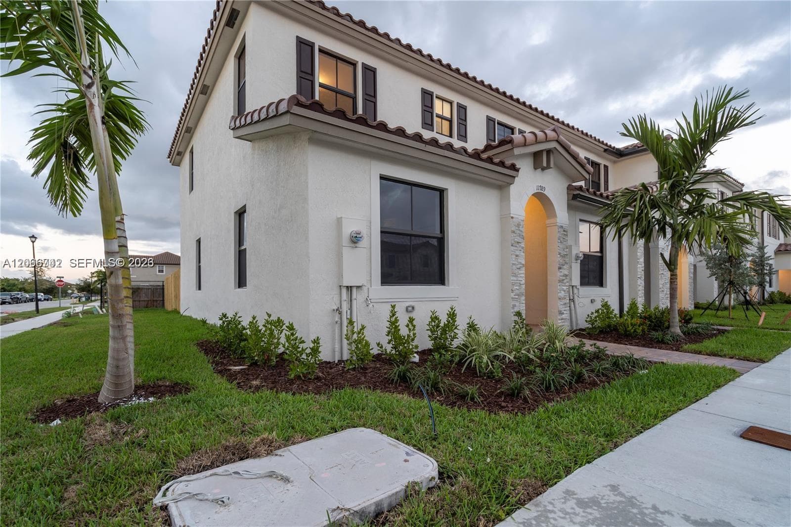 11789 SW 245th Ter photo 2