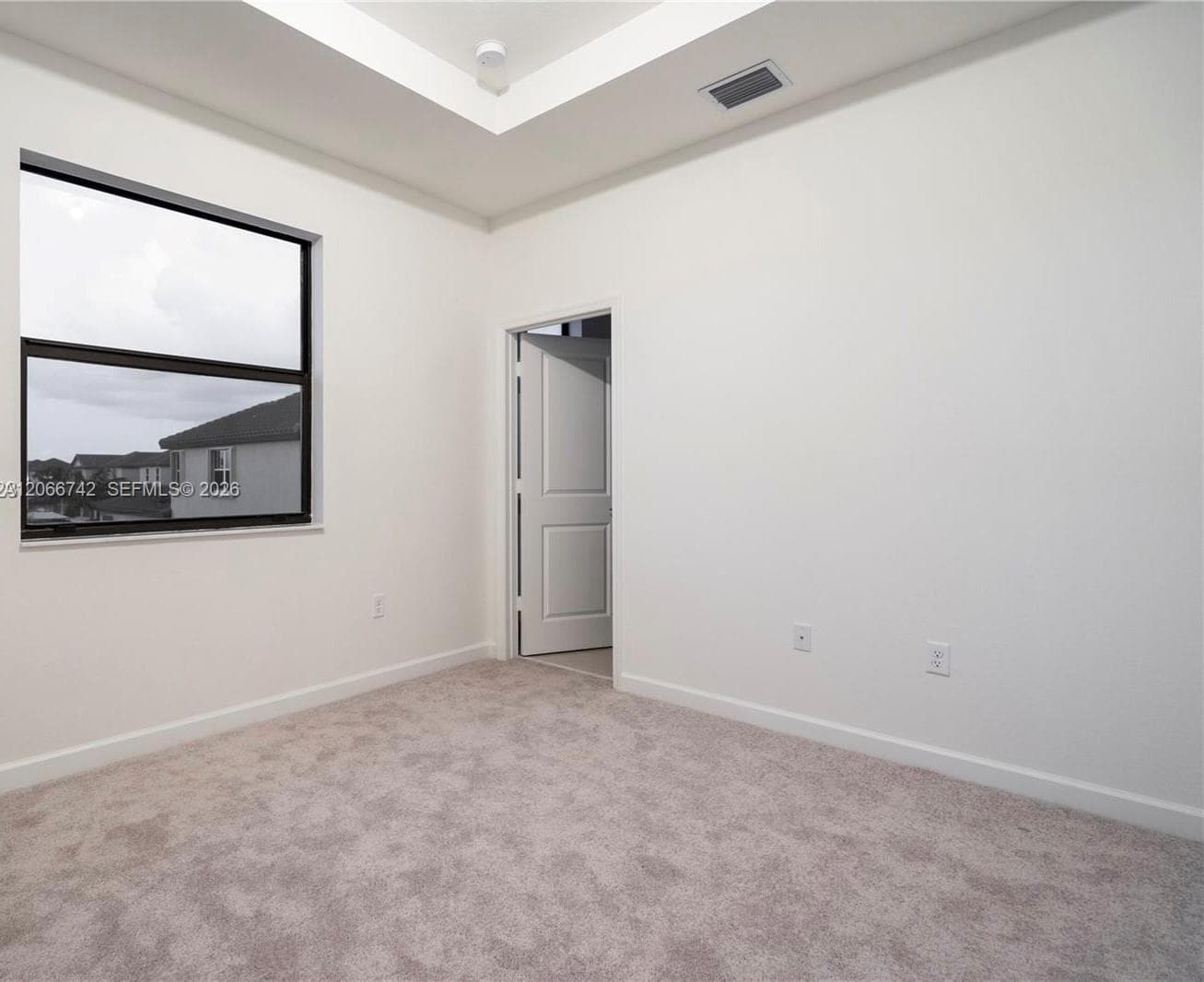 11789 SW 245th Ter photo 9