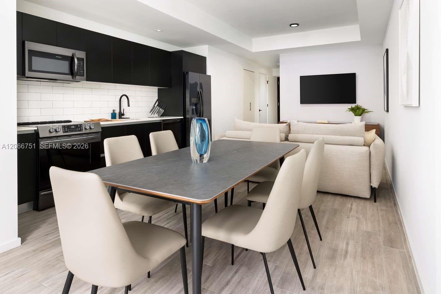 The Elser Hotel & Residences · #4114 in Miami - Photo 4