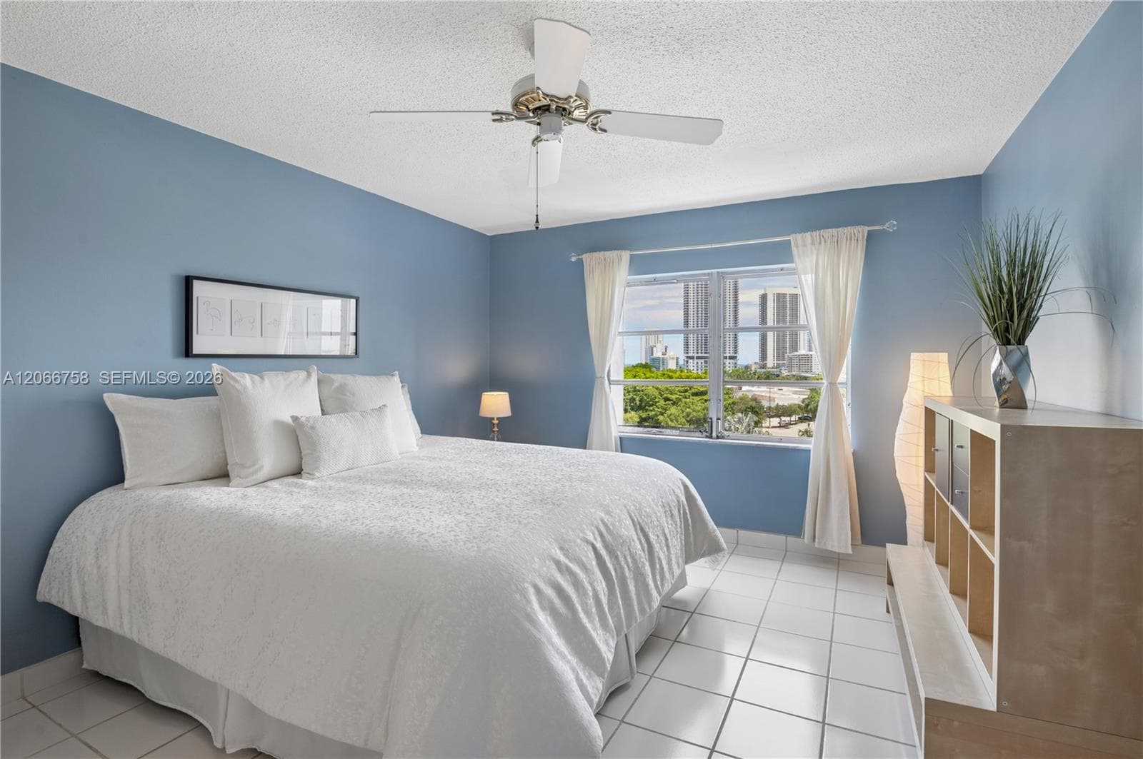 FAIRWAYS RIVIERA · #830 in Hallandale Beach - Photo 12
