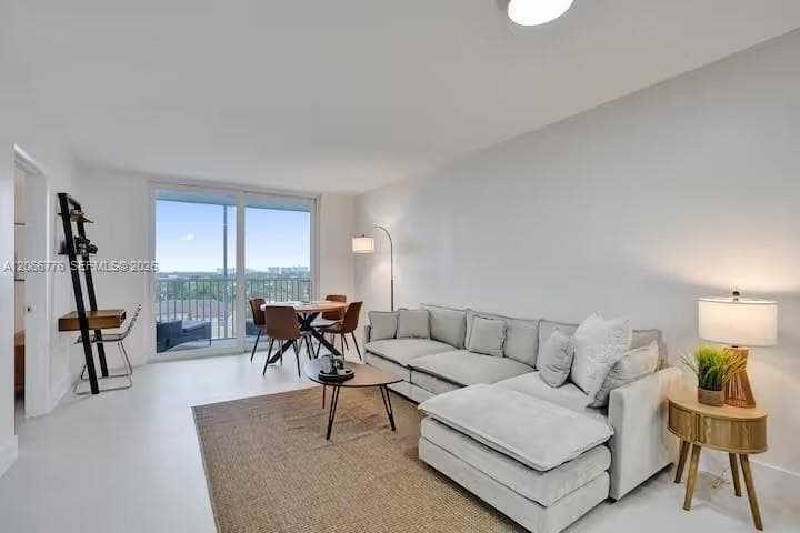 DELPHI TOWERS CONDO · #608 in Pompano Beach - Photo 2