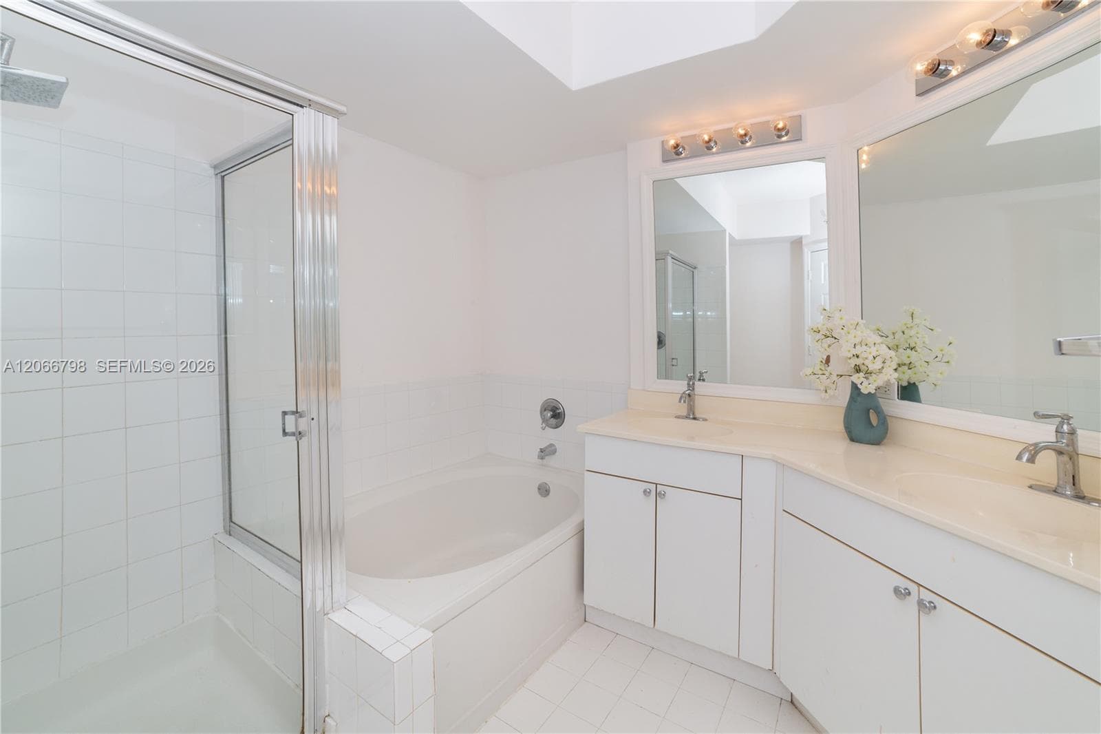 Porto Bellagio · #1501 in Sunny Isles Beach - Photo 20