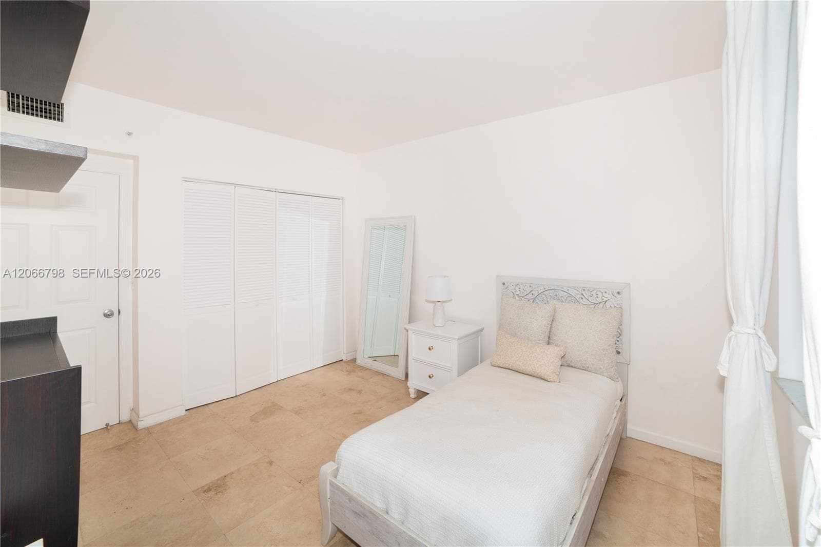 Porto Bellagio · #1501 in Sunny Isles Beach - Photo 24