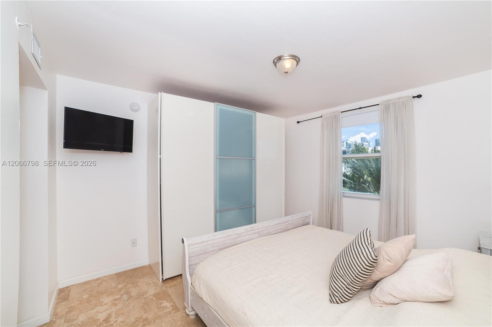 Porto Bellagio · #1501 in Sunny Isles Beach - Photo 18