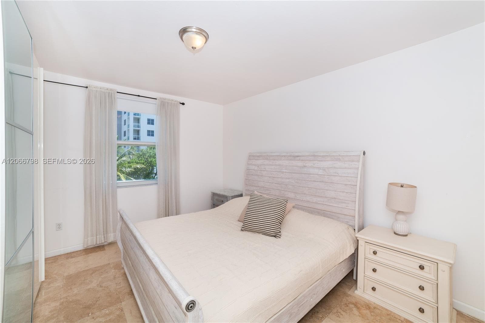 Porto Bellagio · #1501 in Sunny Isles Beach - Photo 15