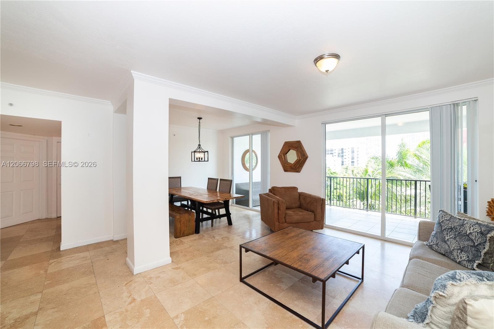 Porto Bellagio · #1501 in Sunny Isles Beach - Photo 4