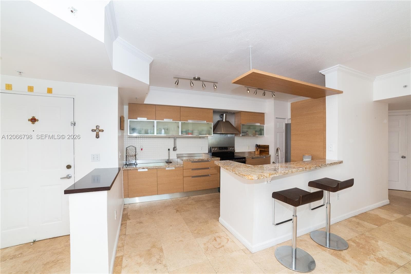 Porto Bellagio · #1501 in Sunny Isles Beach - Photo 8