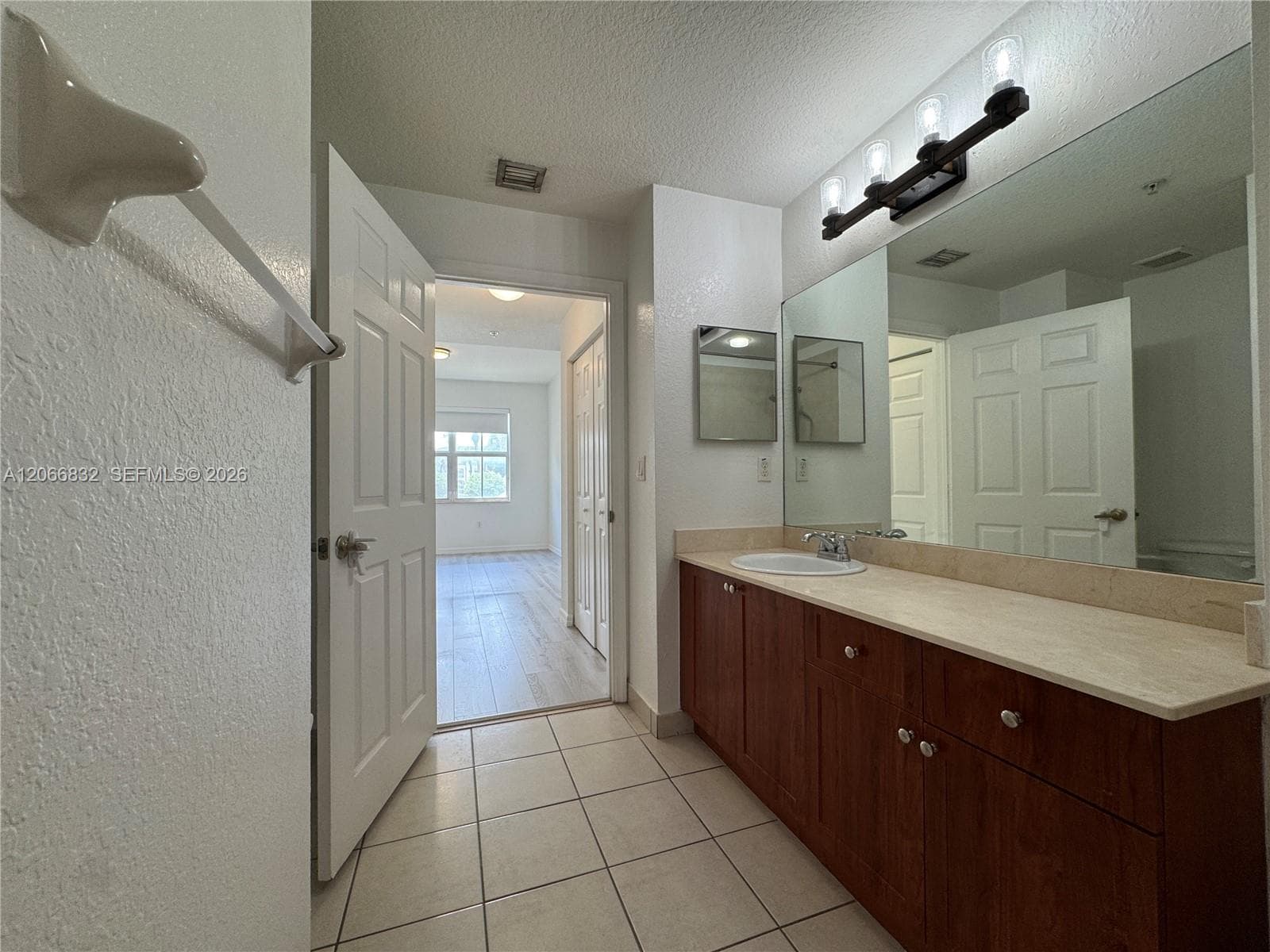 CORONADO AT DORAL · #113 in Doral - Photo 31
