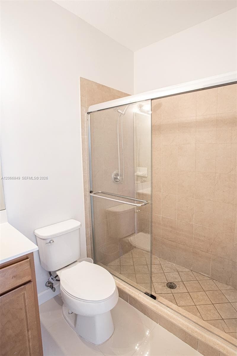 132 SE 28th Pl photo 19