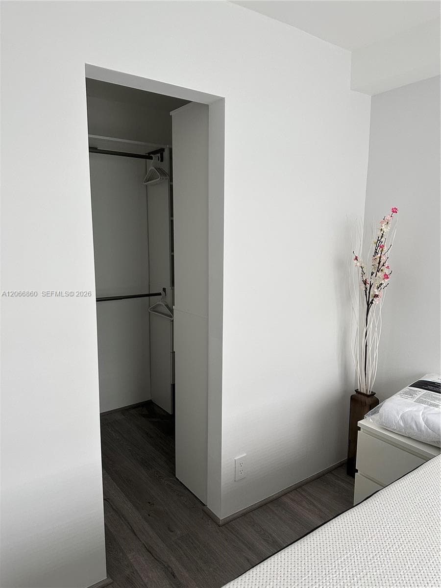 APRIL SONG CONDO · #423 in Hallandale Beach - Photo 23