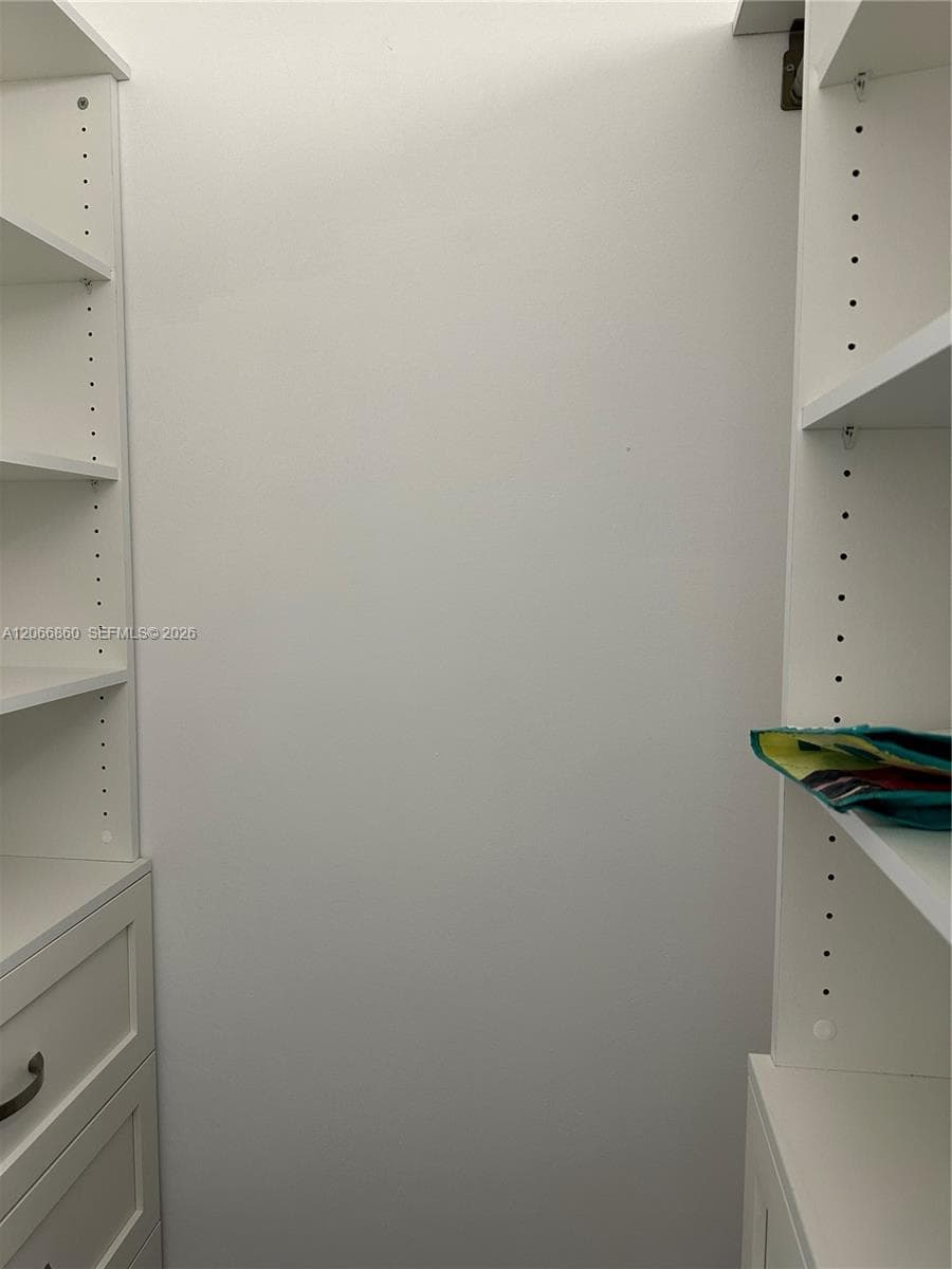 APRIL SONG CONDO · #423 in Hallandale Beach - Photo 25
