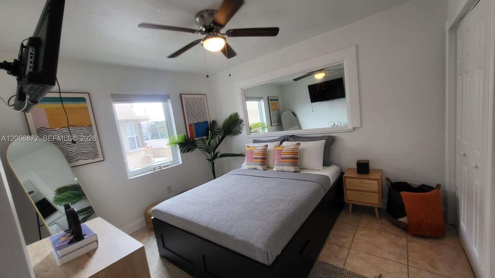HOLLYWOOD BEACH FIRST ADD · #1003 in Hollywood - Photo 2