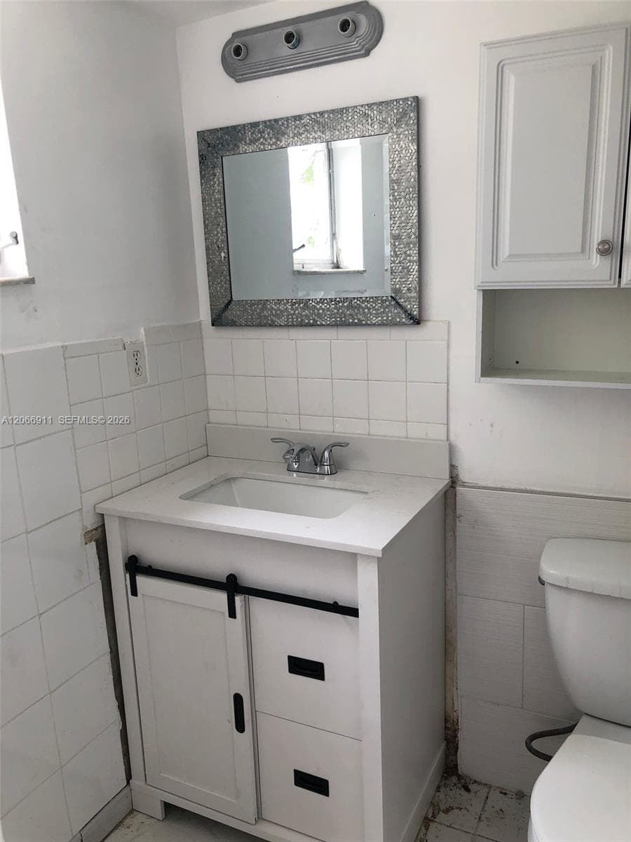 PARKSIDE TOWERS CONDO · #201 in Hallandale Beach - Photo 12