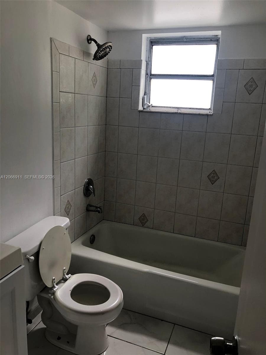 PARKSIDE TOWERS CONDO · #201 in Hallandale Beach - Photo 14