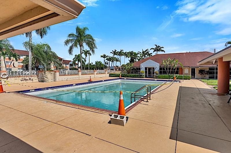 Villa Rustica I Condo · #304 in Hialeah - Photo 23