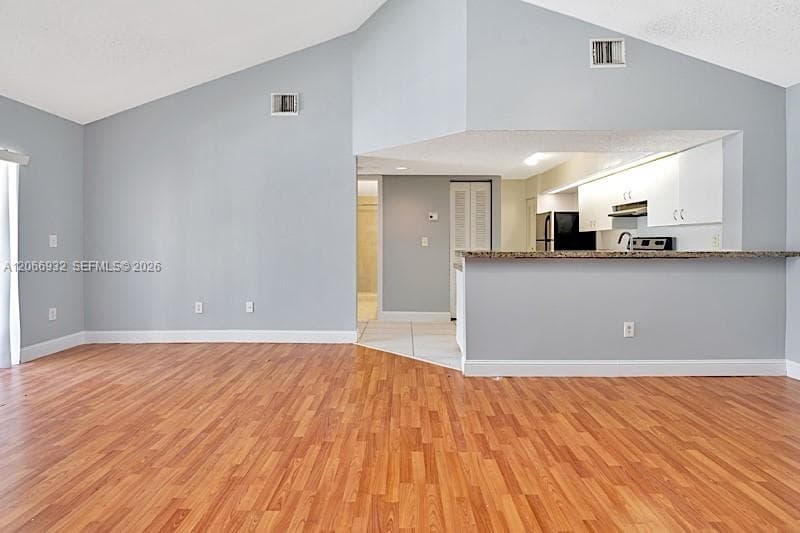 Villa Rustica I Condo · #304 in Hialeah - Photo 3