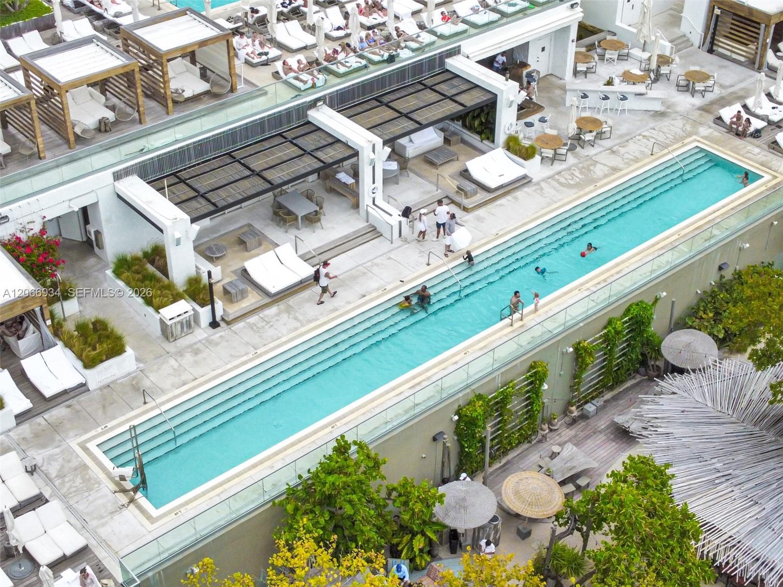 Roney Palace · #908 in Miami Beach - Photo 33