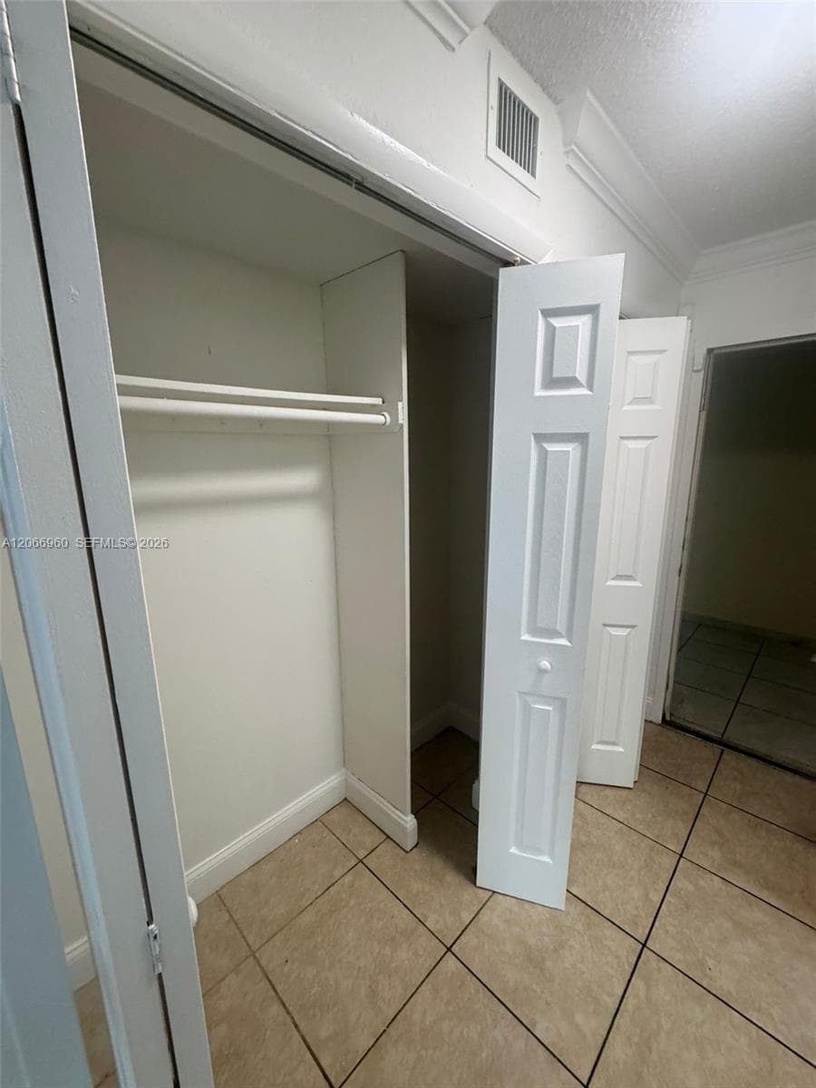 CORAL GATE WEST CONDO · #3-212 in Hialeah - Photo 9