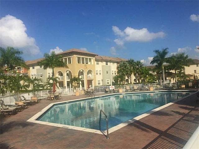 ST MORTIZ AT DORAL CONDO · #103 in Doral - Photo 2
