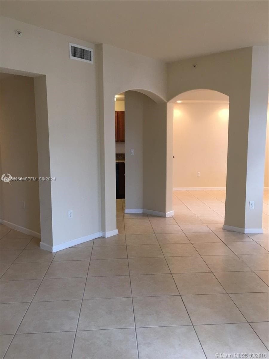 ST MORTIZ AT DORAL CONDO · #103 in Doral - Photo 3