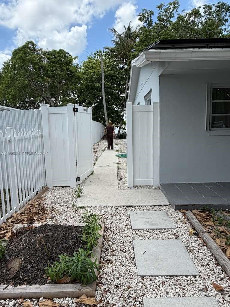 20302 NW 39th Ct #0 photo 5