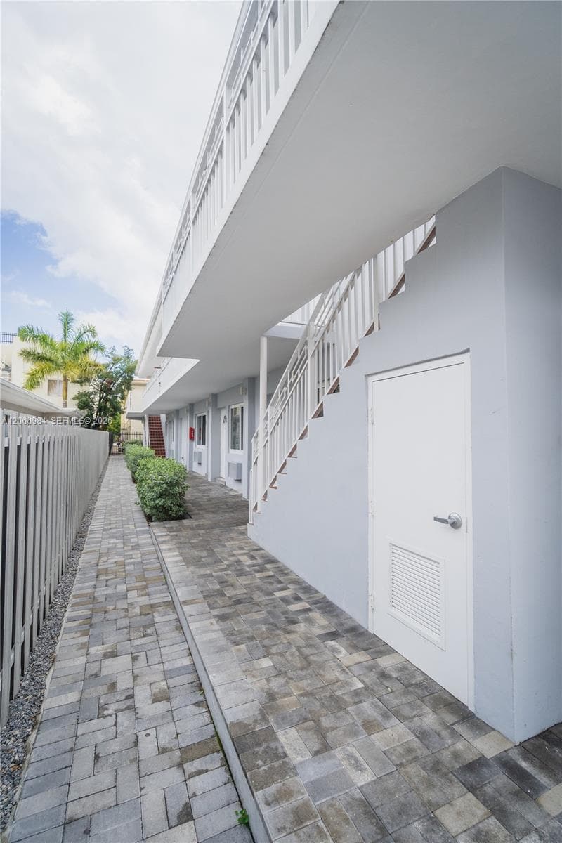 Altos Del Mar 03 · #7 in Miami Beach - Photo 15