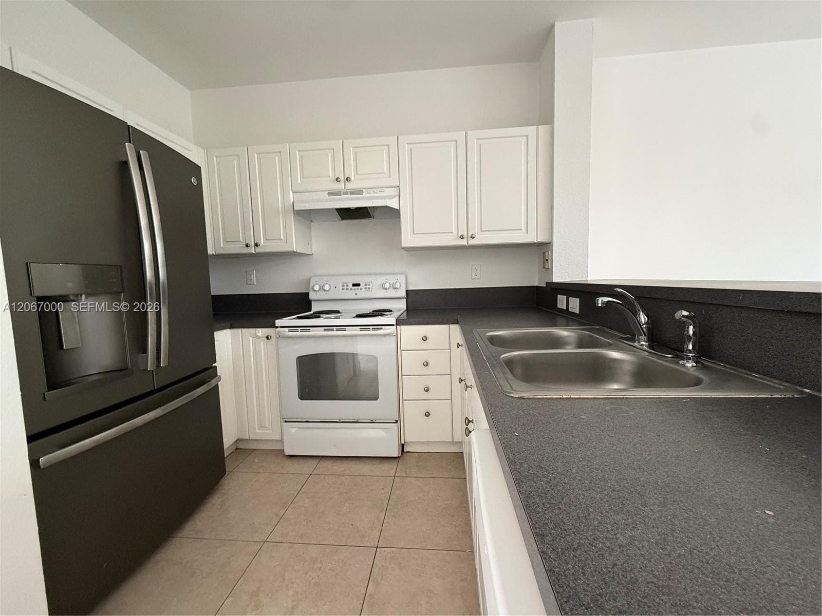 VILLAS AT CARMEL CONDO · #210-30 in Homestead - Photo 12