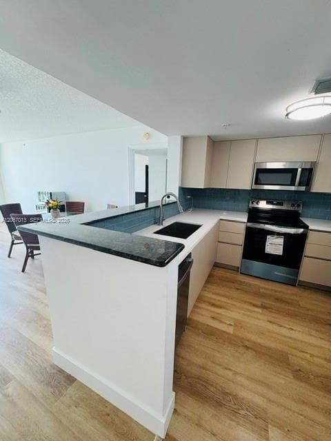THE ASTON CONDO · #806 in Miami - Photo 13