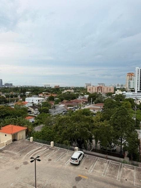 THE ASTON CONDO · #806 in Miami - Photo 8