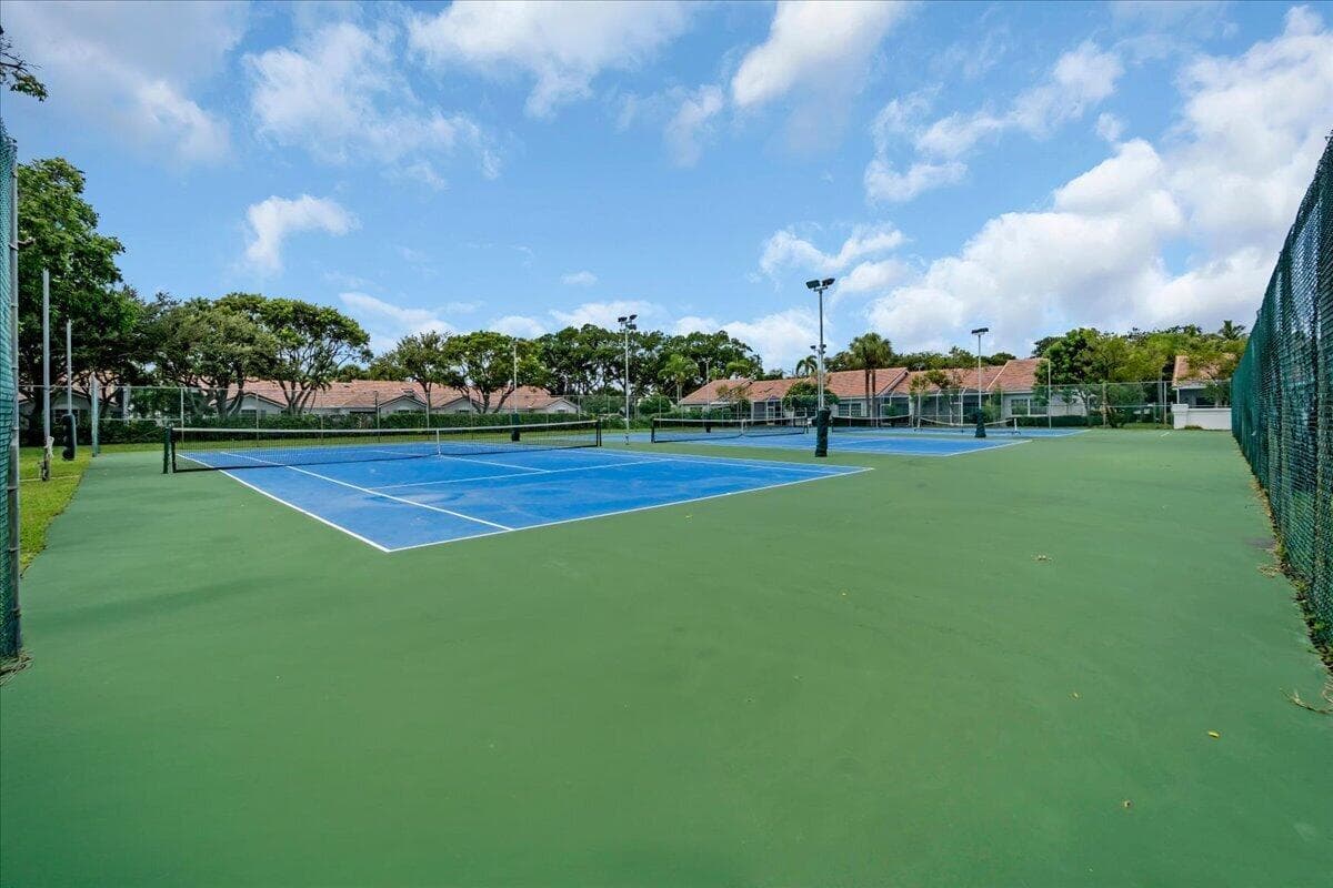 85-5280 NW 2nd Ave Boca (85)