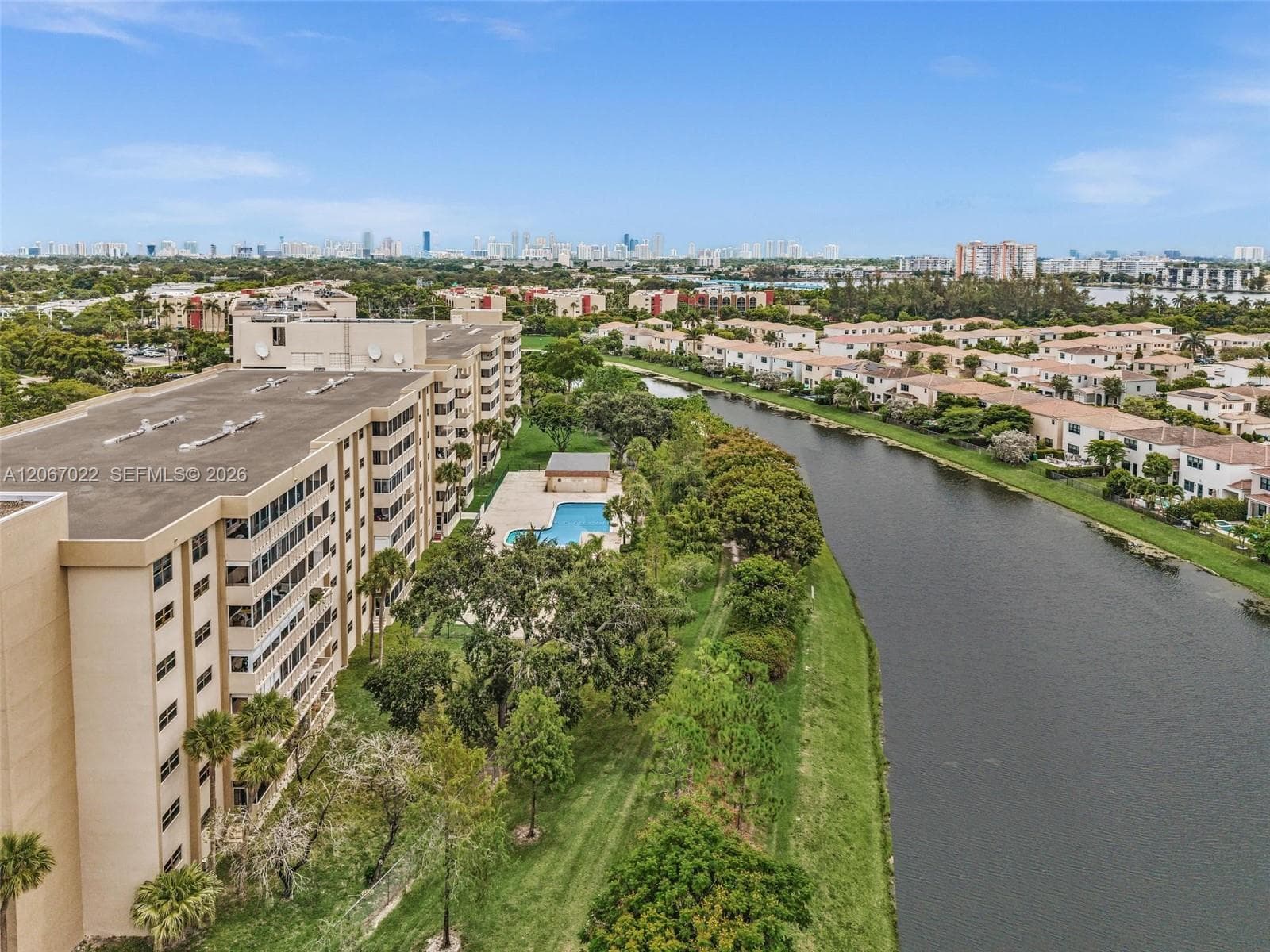 Canongate Condominium · #220 in Miami - Photo 57