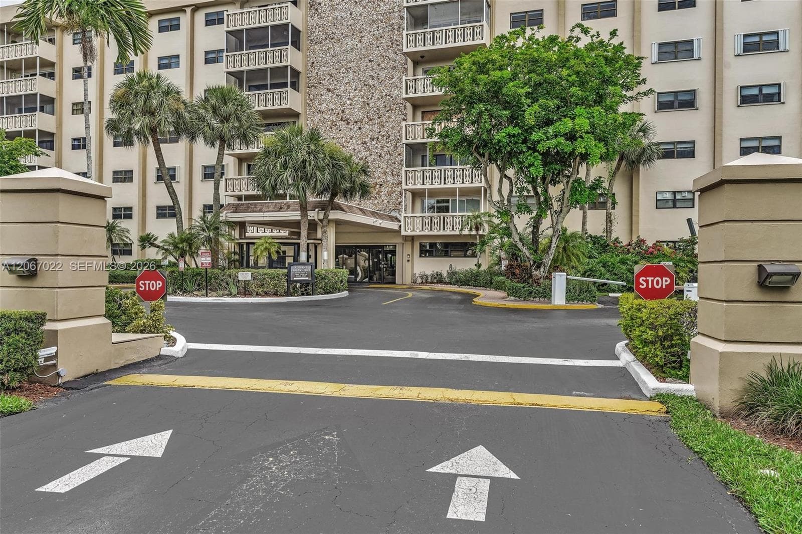 Canongate Condominium · #220 in Miami - Photo 45