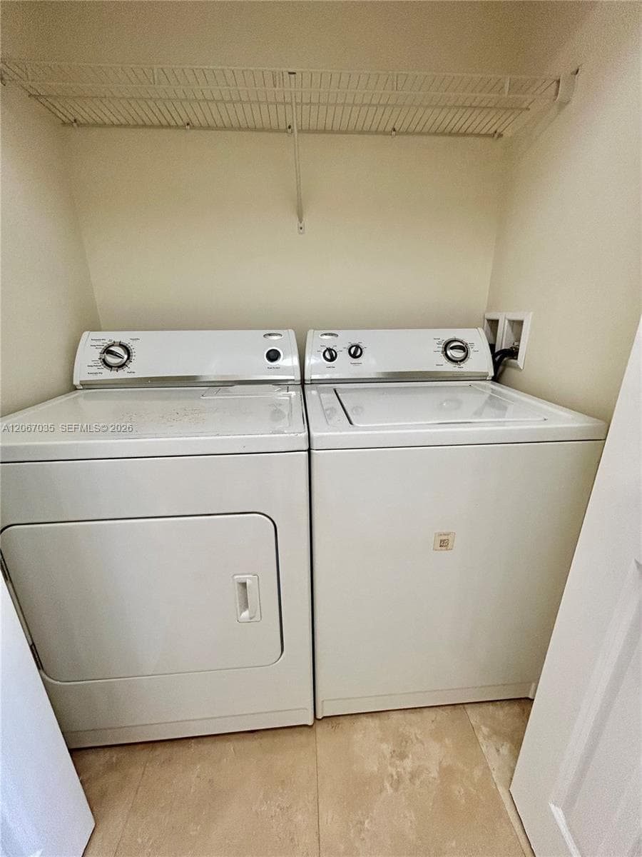 VILLAGE PARK CONDO · #307 in Coral Gables - Photo 47