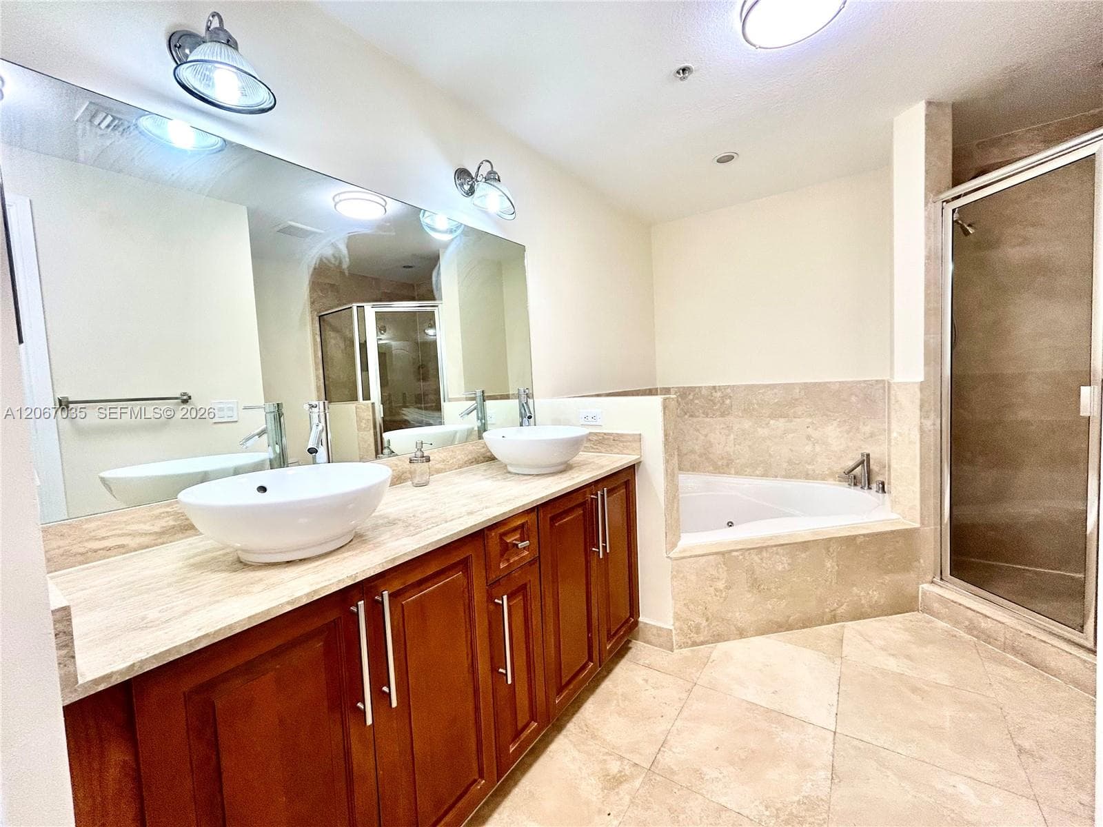 VILLAGE PARK CONDO · #307 in Coral Gables - Photo 26