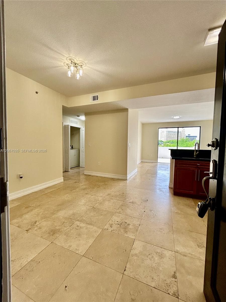 VILLAGE PARK CONDO · #307 in Coral Gables - Photo 9