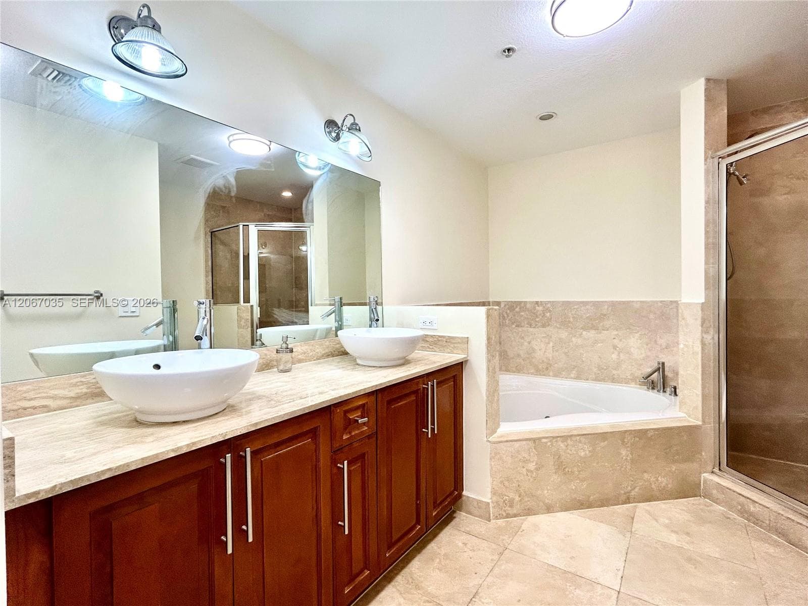 VILLAGE PARK CONDO · #307 in Coral Gables - Photo 45