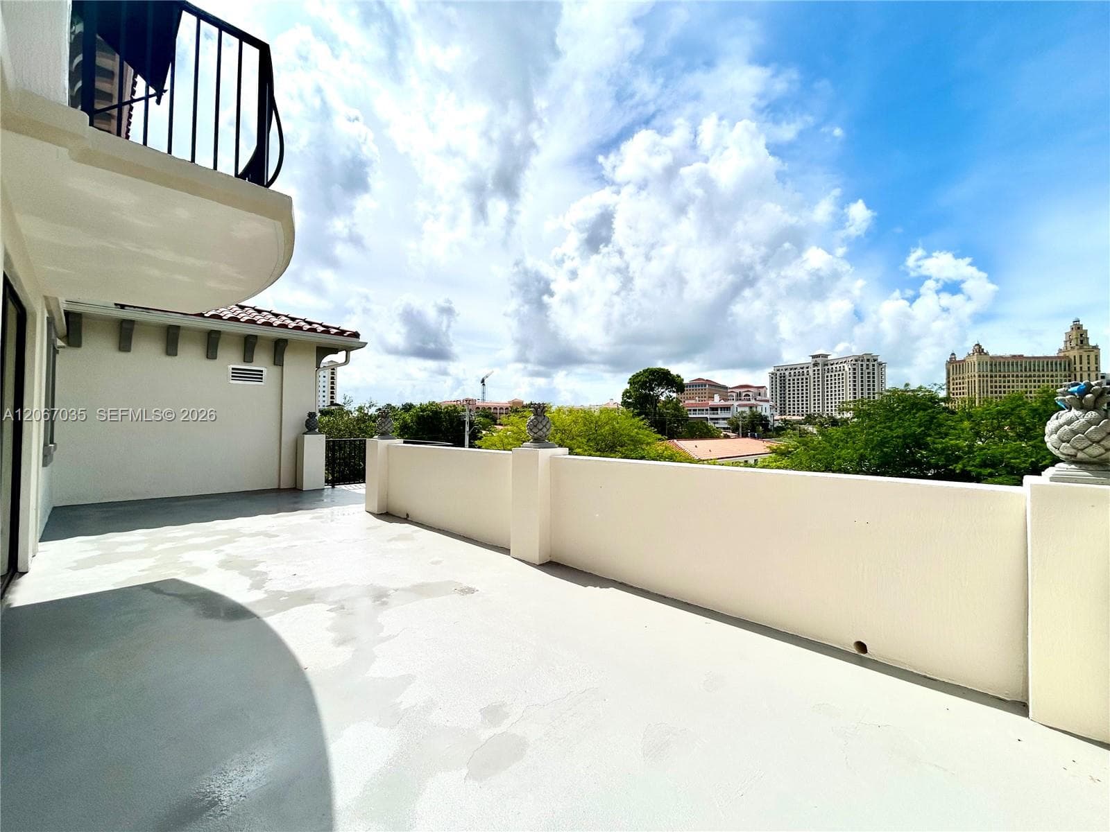 VILLAGE PARK CONDO · #307 in Coral Gables - Photo 29