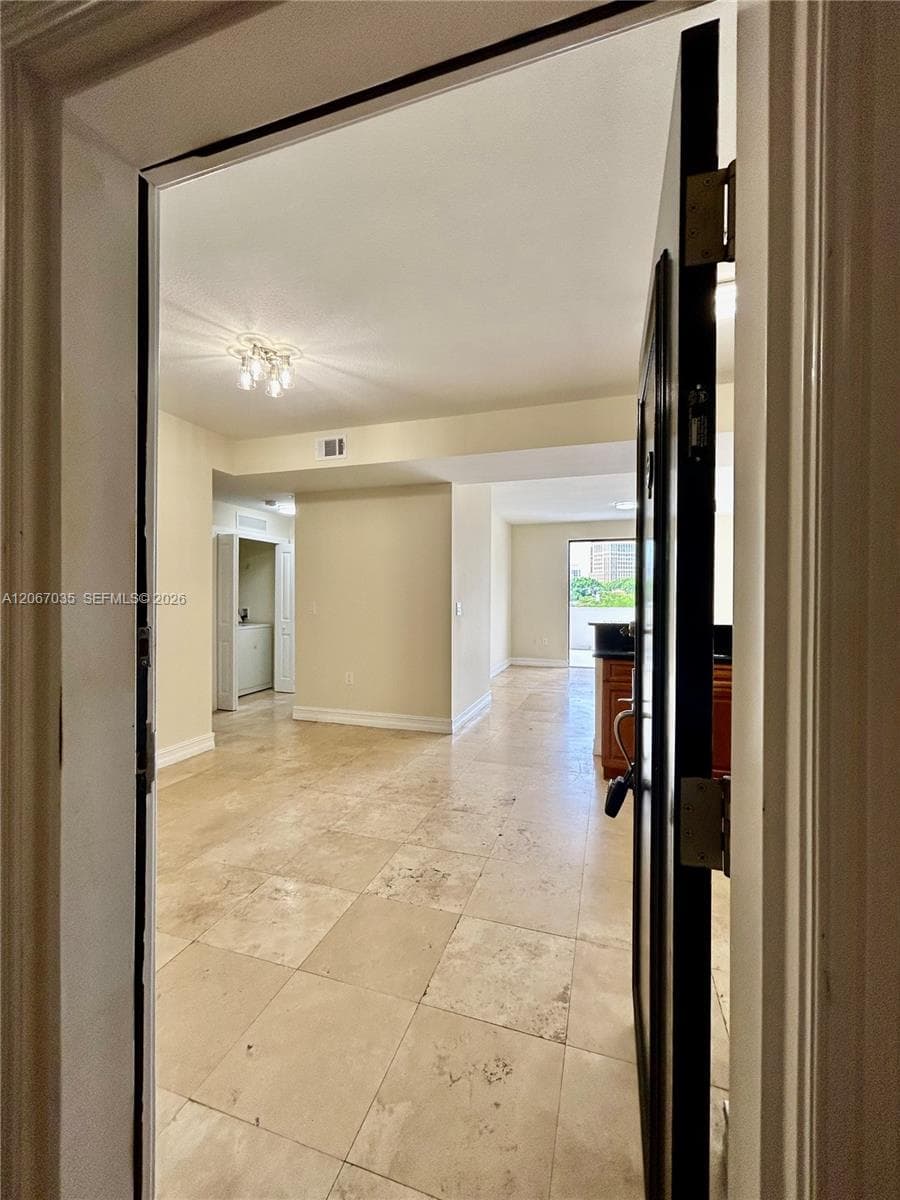 VILLAGE PARK CONDO · #307 in Coral Gables - Photo 8
