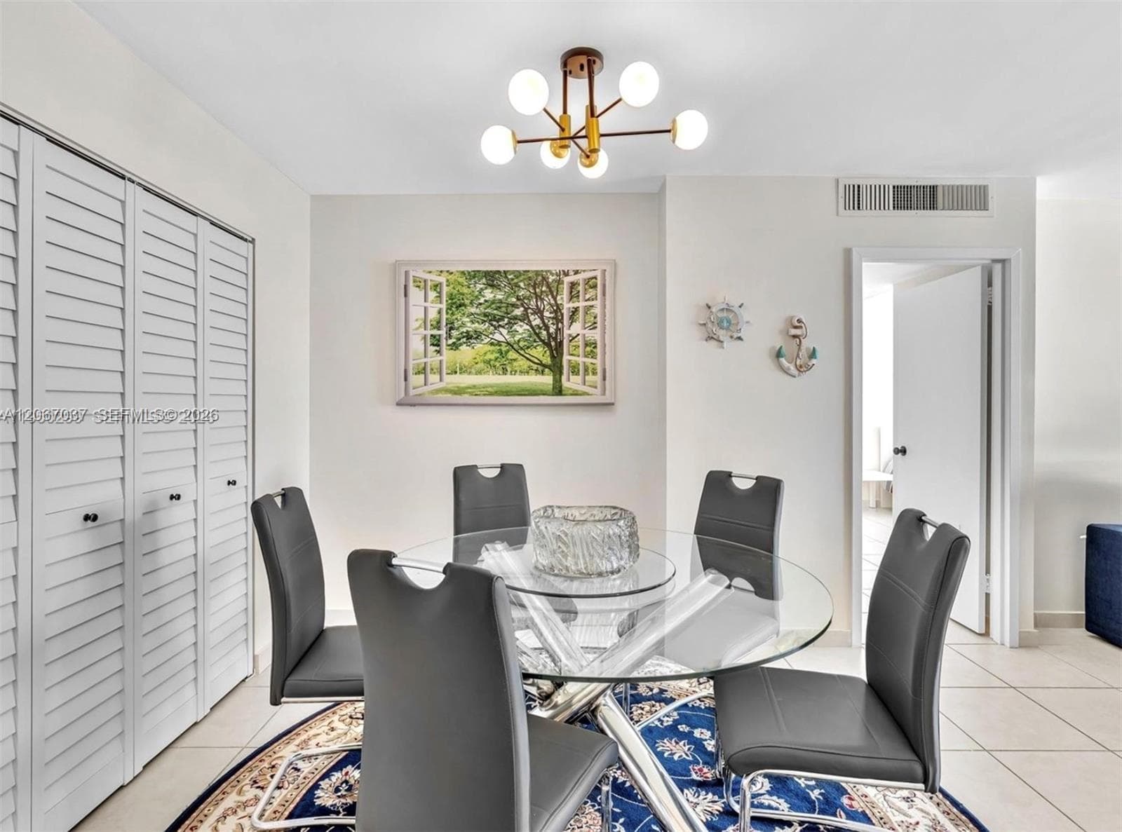 PARKER TOWER CONDO · #206 in Hallandale Beach - Photo 6