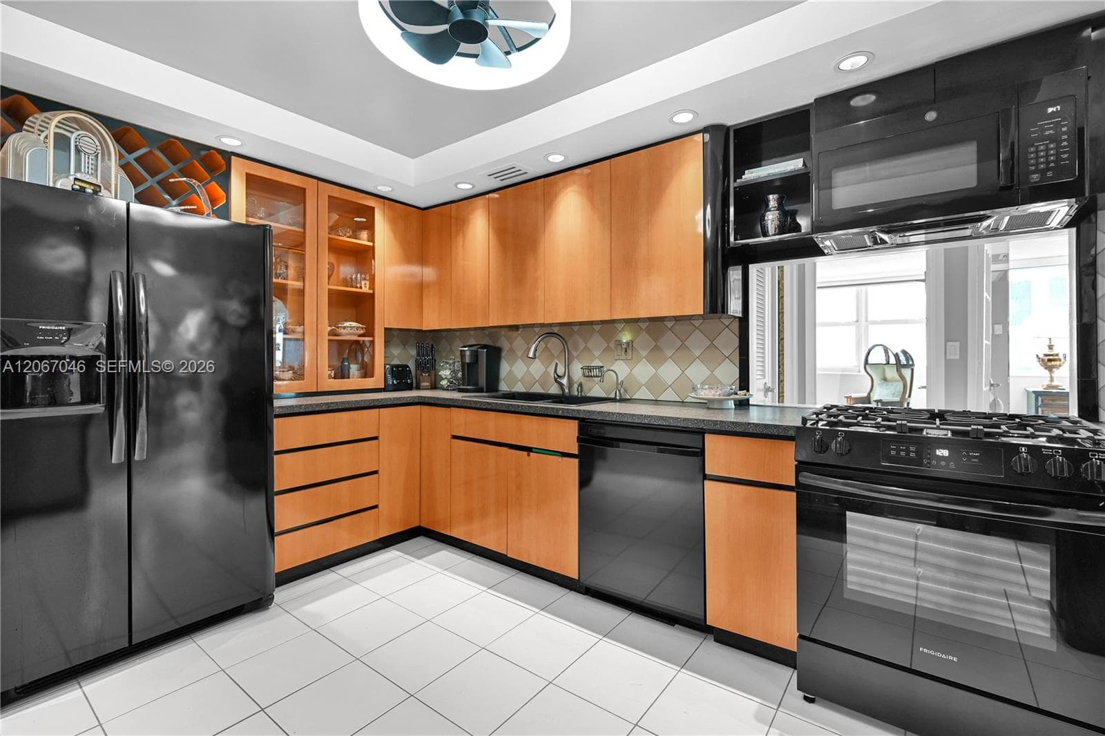Parker Plaza Estates · #2027 in Hallandale Beach - Photo 13