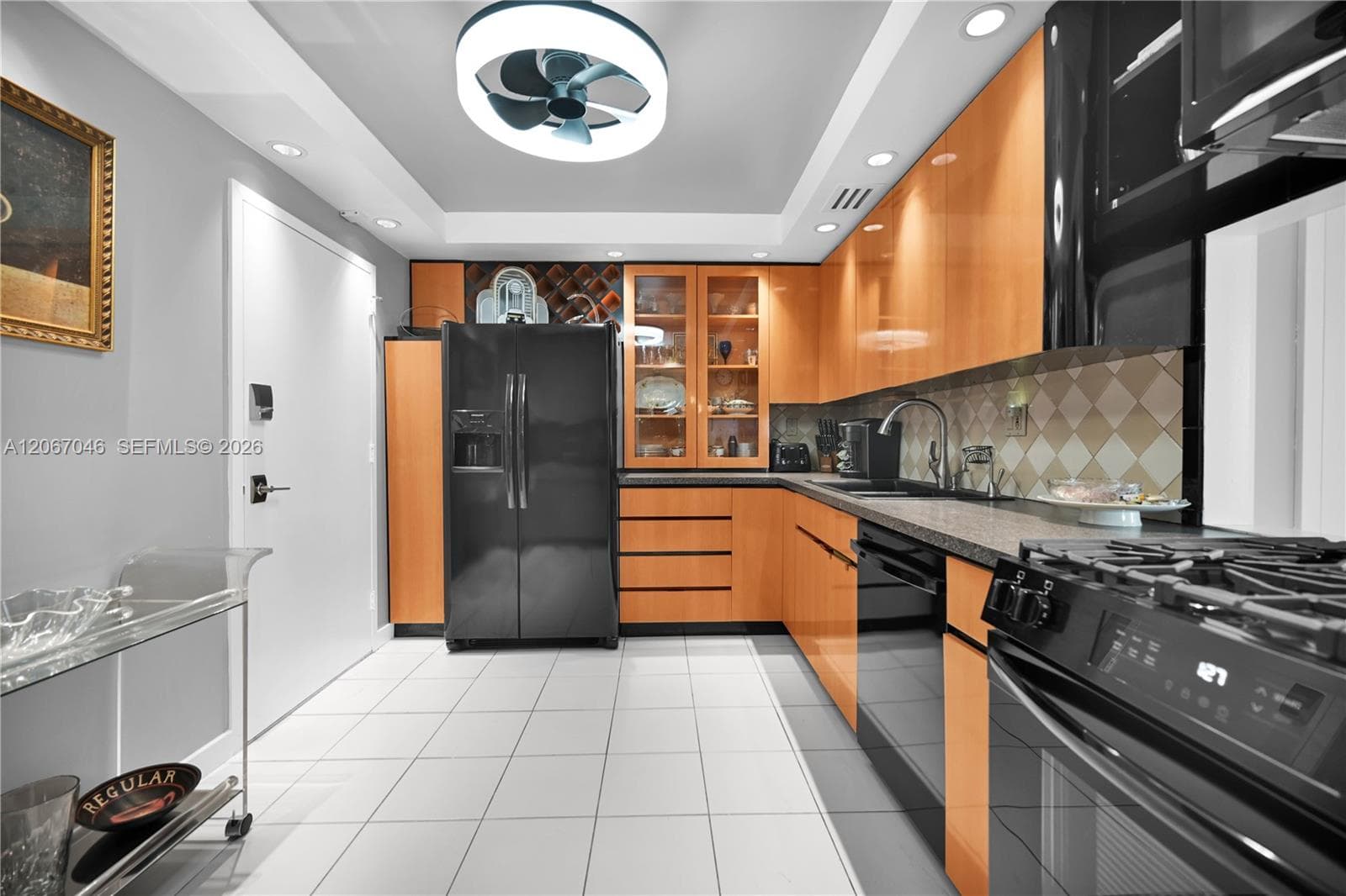 Parker Plaza Estates · #2027 in Hallandale Beach - Photo 5