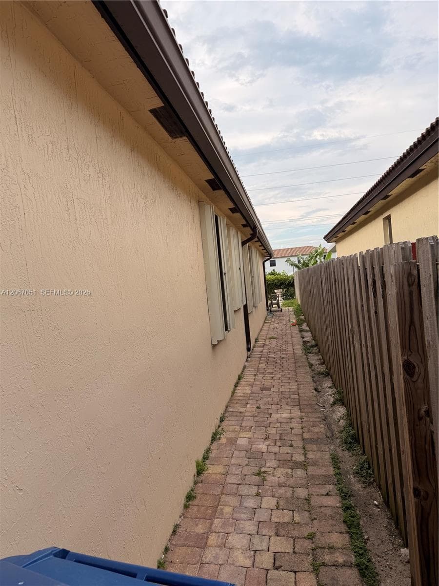 11851 SW 248th Ter #0 photo 2