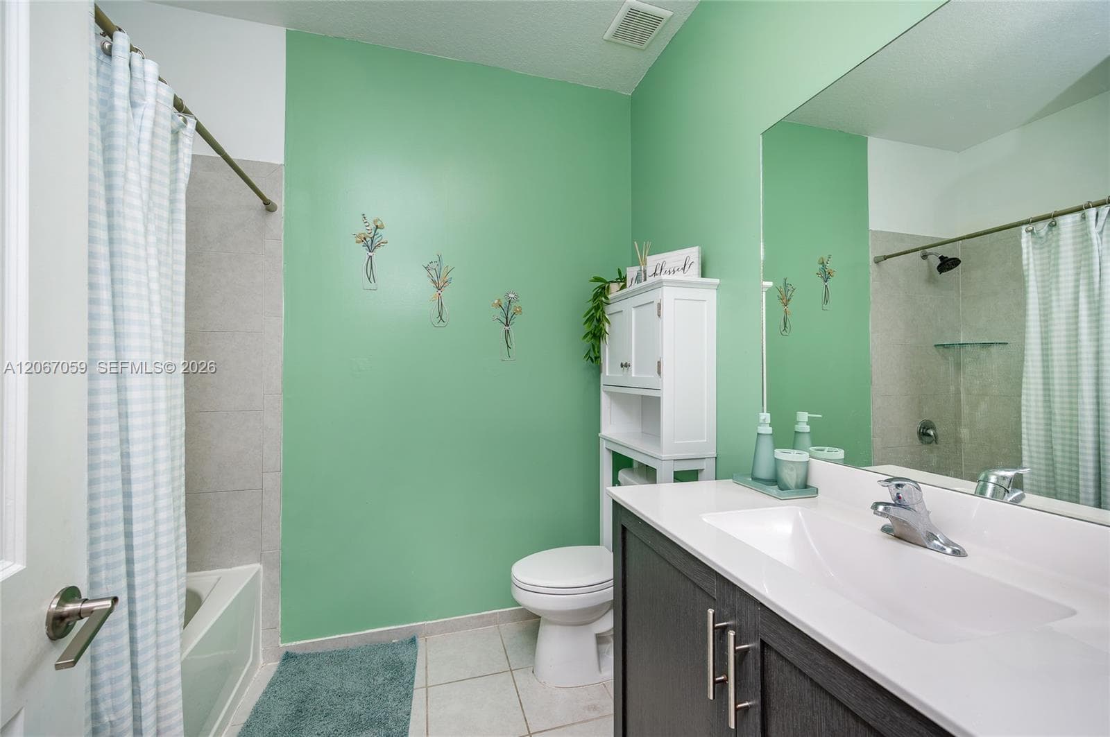 1116 SE 26th Ter photo 16