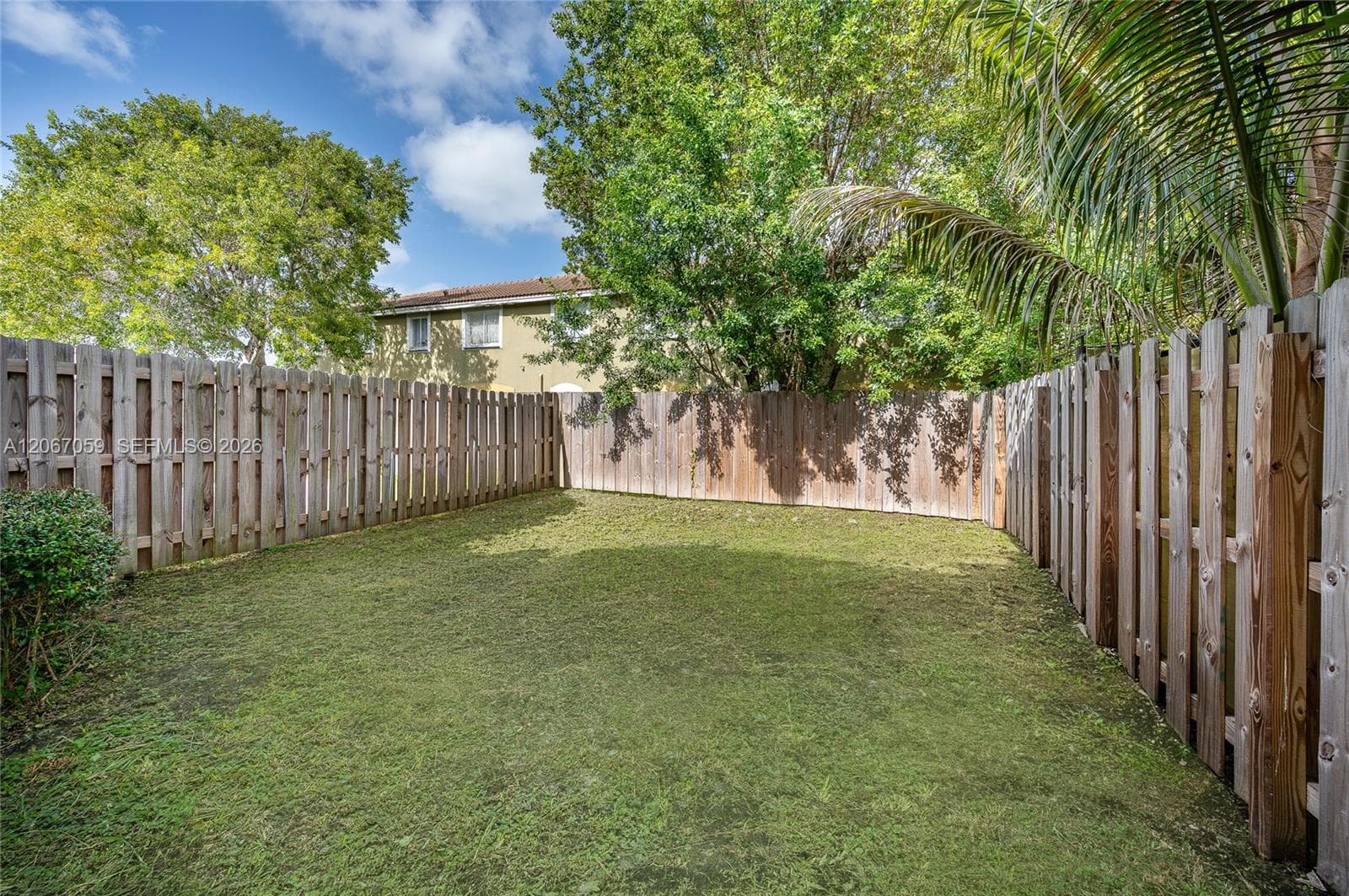 1116 SE 26th Ter photo 18