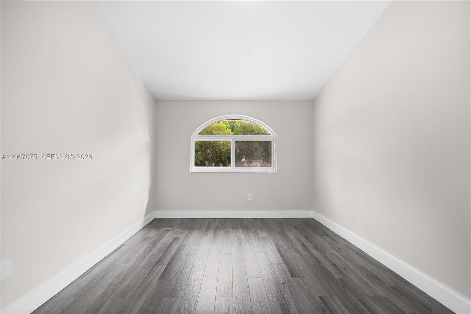 3750 NE 209 Ter photo 45