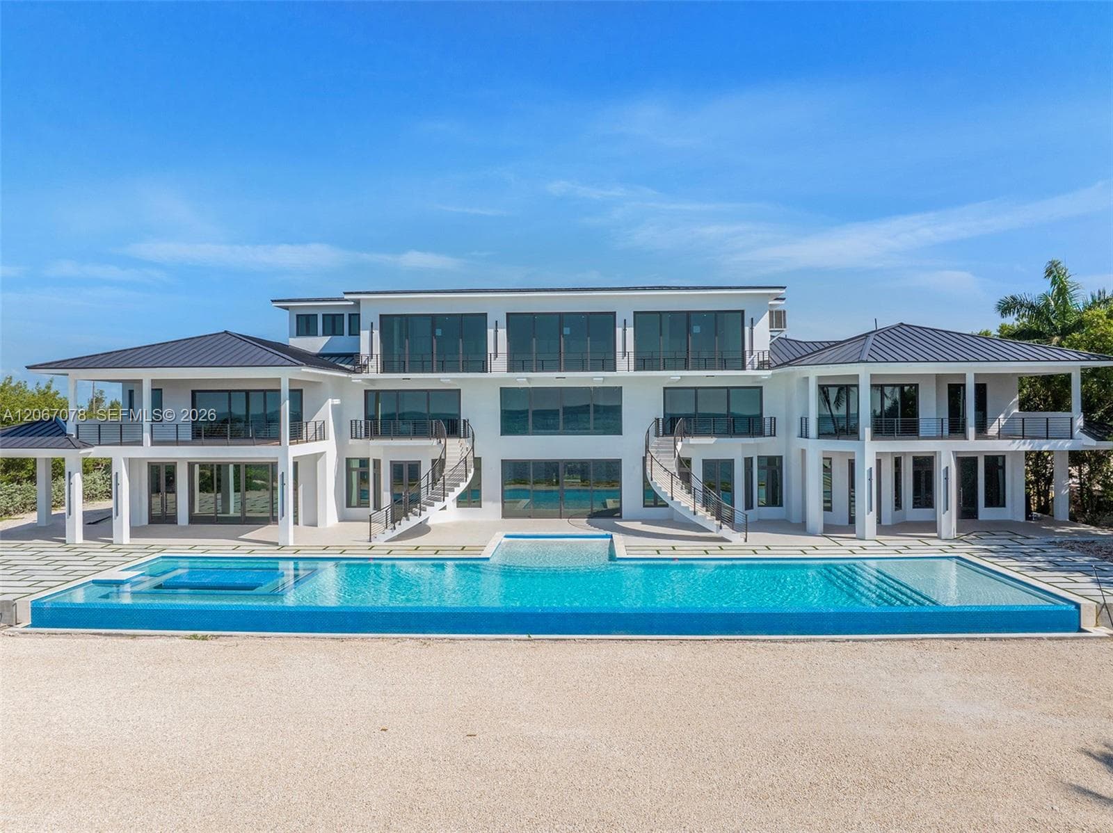 2405 Coco Plum Dr photo 6
