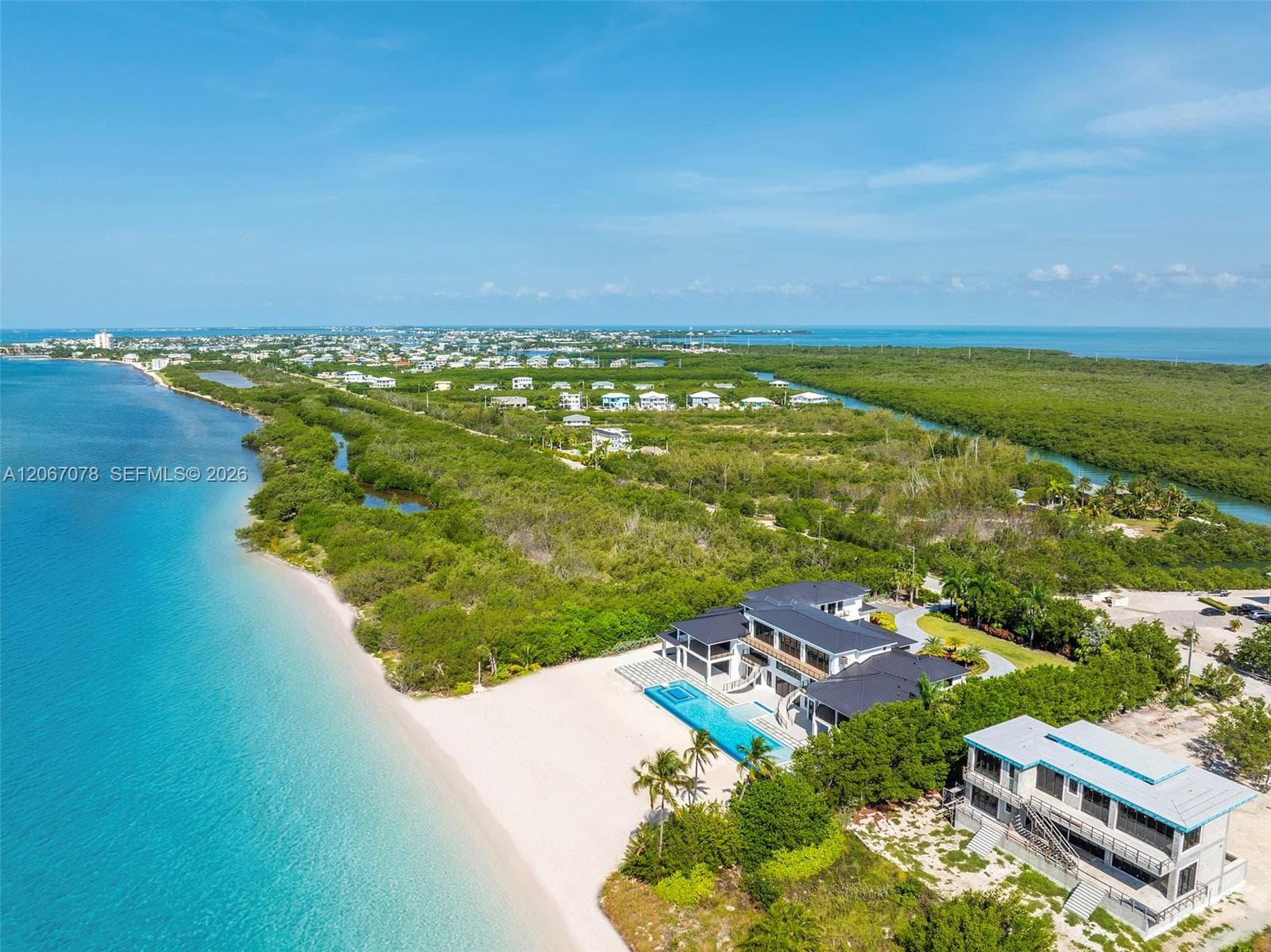 2405 Coco Plum Dr photo 17