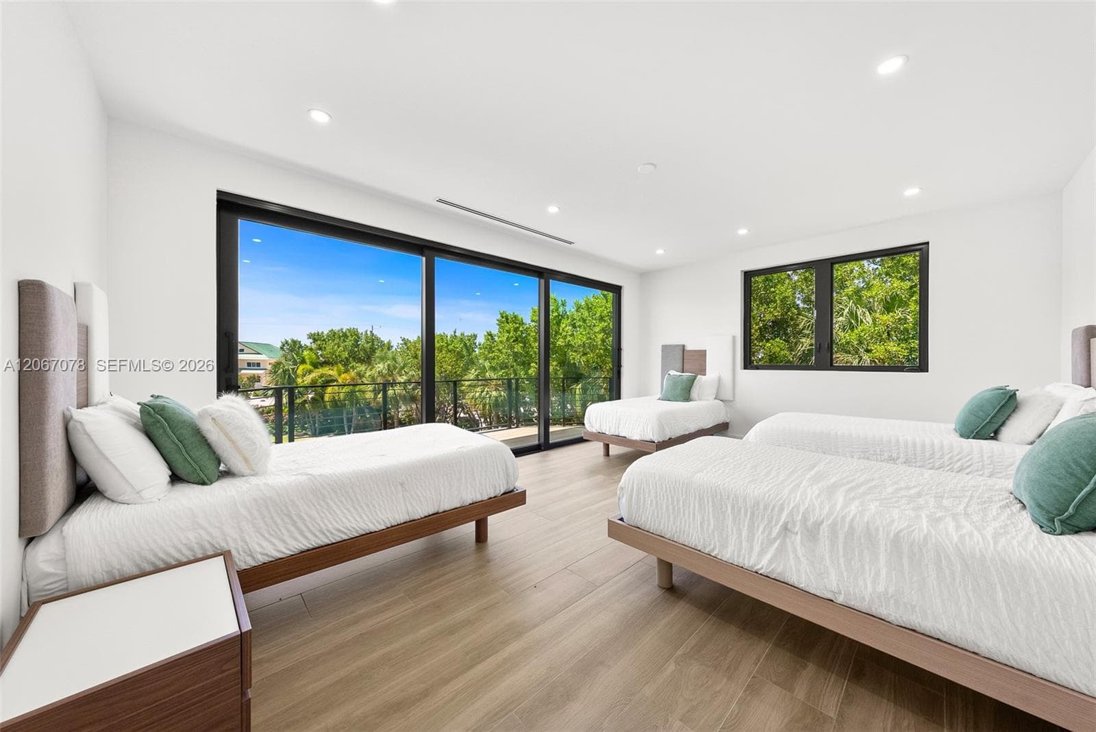 2405 Coco Plum Dr photo 111